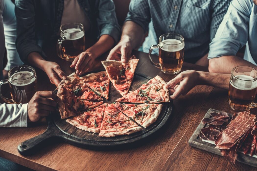 Pizzata a Bologna Pizzata a Bologna desktop picture