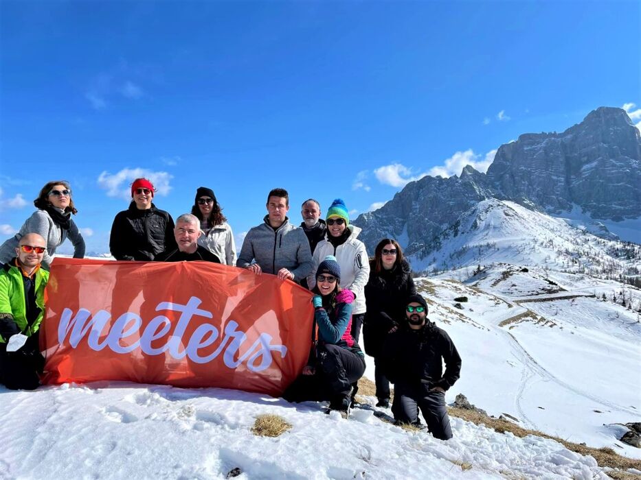 Ciaspolata panoramica: il Pelmo e le Rocchette di Prendera Ciaspolata panoramica: il Pelmo e le Rocchette di Prendera desktop picture