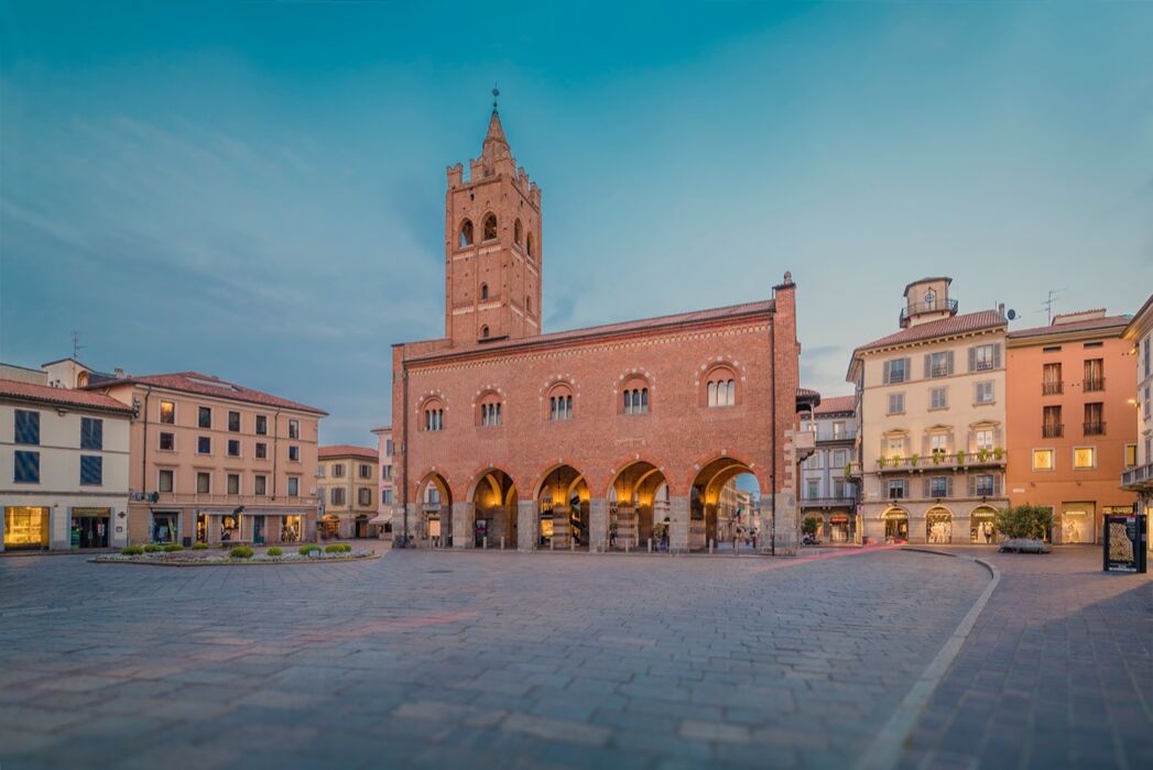 Festa della Donna: Aperitivo a Monza Festa della Donna: Aperitivo a Monza desktop picture
