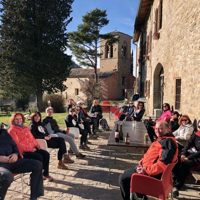 Escursione alla Scoperta del Rio Tassaro e dei suoi Borghi Medievali Escursione alla Scoperta del Rio Tassaro e dei suoi Borghi Medievali desktop picture