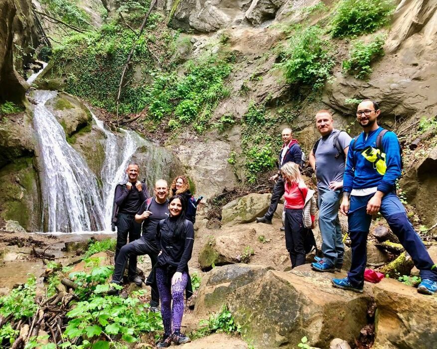 Escursione alla Scoperta del Rio Tassaro e dei suoi Borghi Medievali Escursione alla Scoperta del Rio Tassaro e dei suoi Borghi Medievali desktop picture
