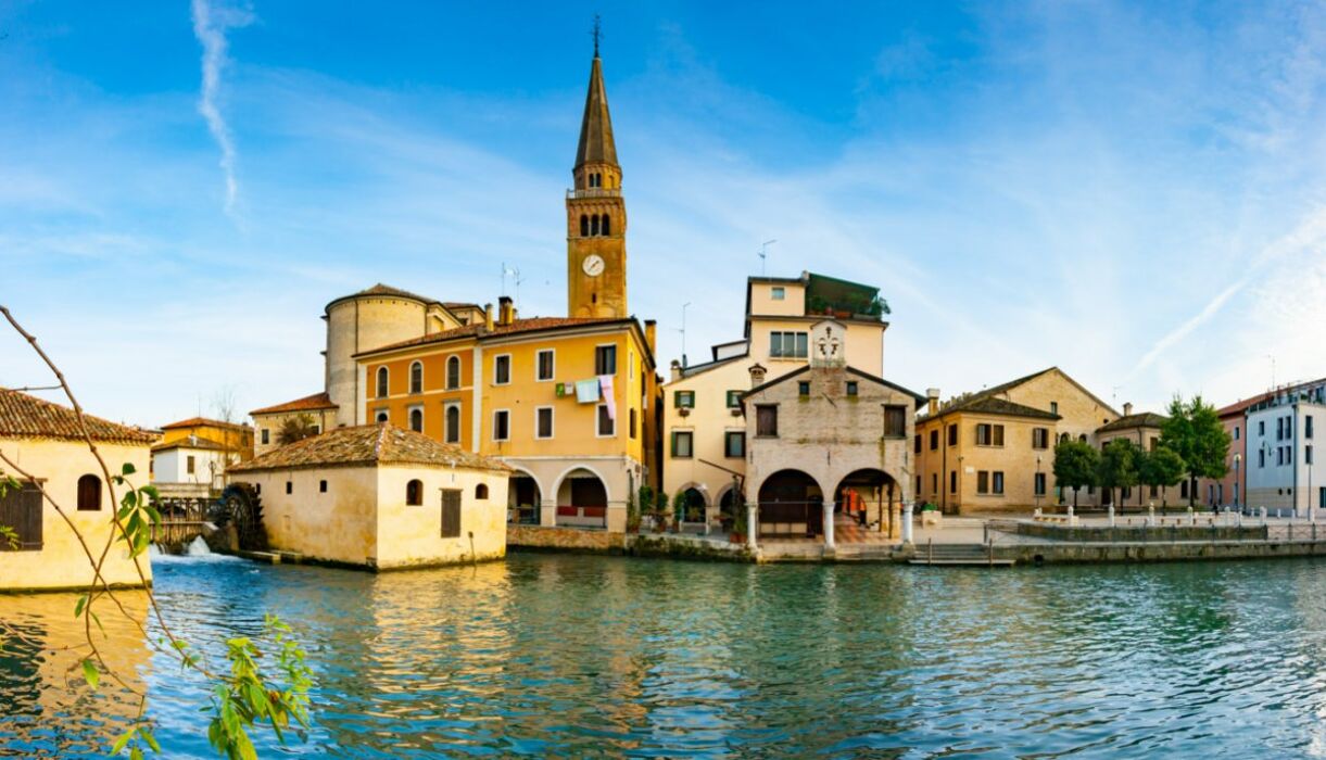 Visita guidata per le vie di Portogruaro: tra Medioevo e Rinascimento Visita guidata per le vie di Portogruaro: tra Medioevo e Rinascimento desktop picture