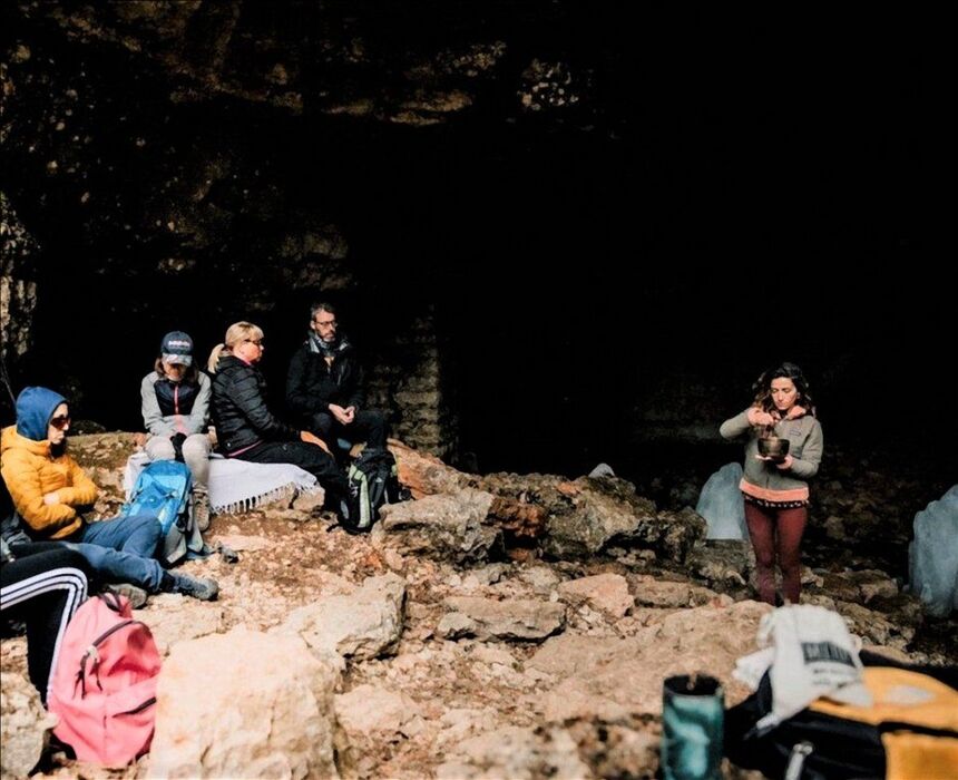 Camminata e Meditazione di gruppo sul Corno d'Aquilio Camminata e Meditazione di gruppo sul Corno d'Aquilio desktop picture