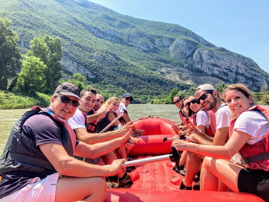 Pasqua a Verona: Rafting con Pranzo in Città e PicNic in Valpolicella Pasqua a Verona: Rafting con Pranzo in Città e PicNic in Valpolicella desktop picture