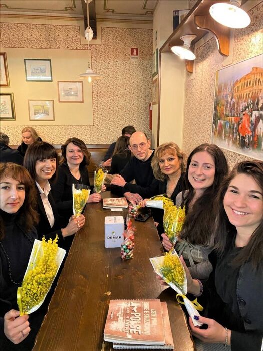 Festa della Donna: Aperitivo a Udine Festa della Donna: Aperitivo a Udine desktop picture