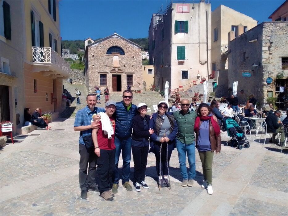 Pasquetta a Verezzi: Passeggiata e Picnic Vista Mare Pasquetta a Verezzi: Passeggiata e Picnic Vista Mare desktop picture