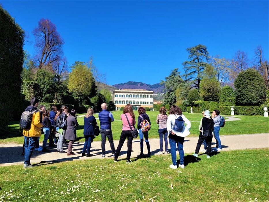 Le meraviglie di Villa Reale: Visita Guidata a Giardini e Interni Le meraviglie di Villa Reale: Visita Guidata a Giardini e Interni desktop picture