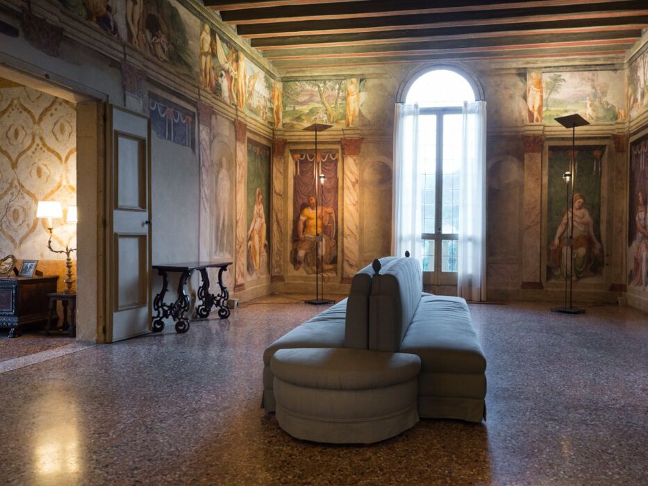 "M'Illumino di Meno": Degustazione a Lume di Candela a Villa dei Vescovi "M'Illumino di Meno": Degustazione a Lume di Candela a Villa dei Vescovi desktop picture