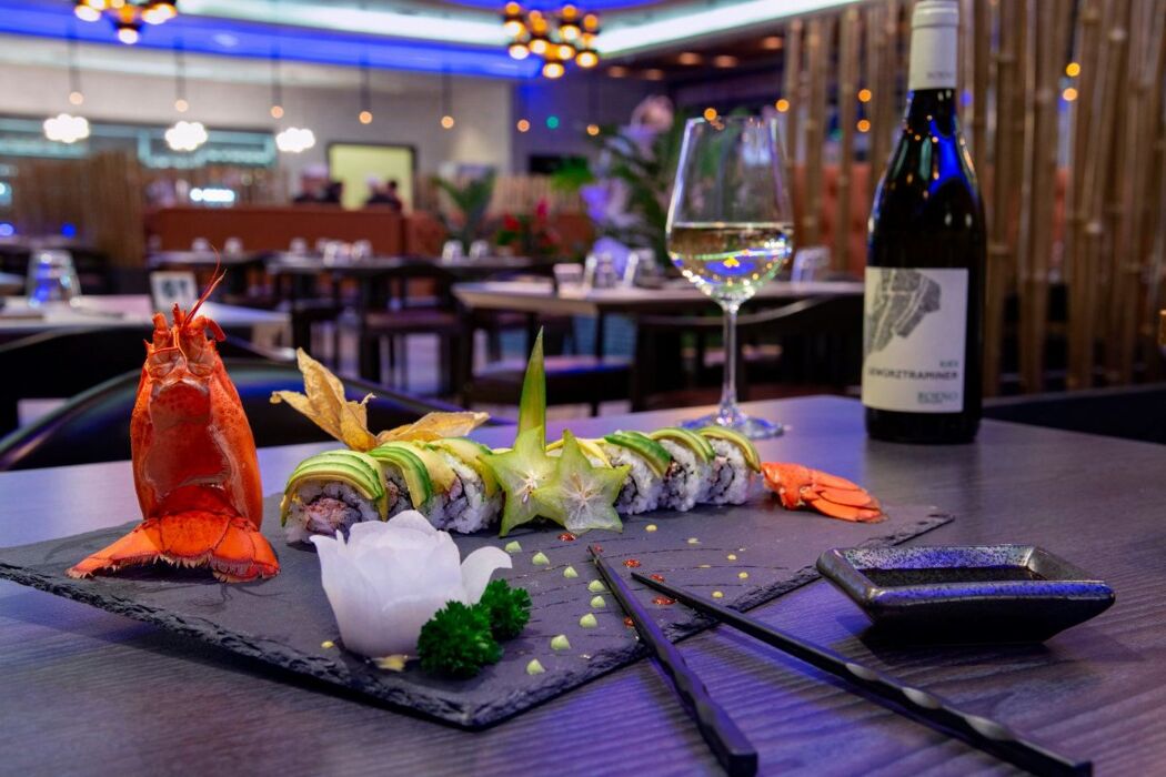 Cena al "Sushi Ho" di Dalmine Cena al "Sushi Ho" di Dalmine desktop picture