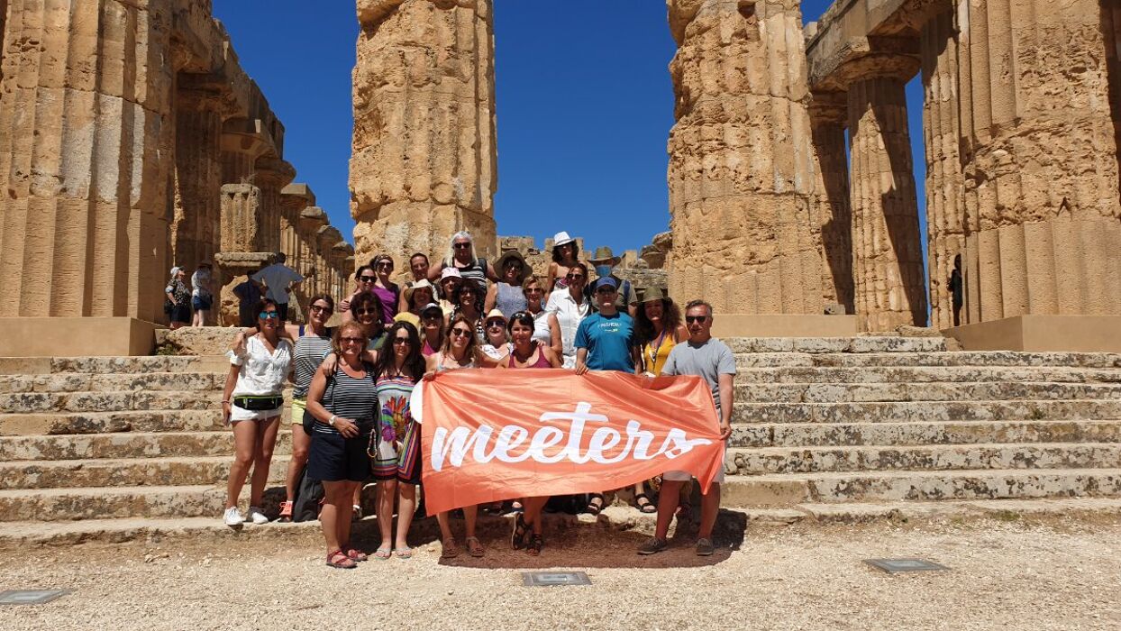 Incontriamoci online: i Viaggi di Pasqua Meeters Incontriamoci online: i Viaggi di Pasqua Meeters desktop picture