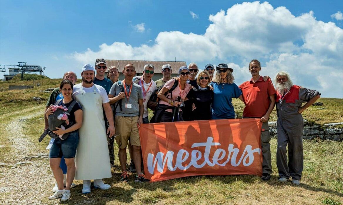 Trekking con degustazione nella natura sconfinata del Monte Melette Trekking con degustazione nella natura sconfinata del Monte Melette desktop picture