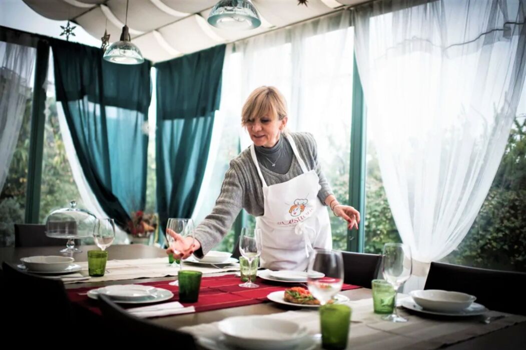 Cena Segreta a Casa di una Cesarina a Milano Cena Segreta a Casa di una Cesarina a Milano desktop picture