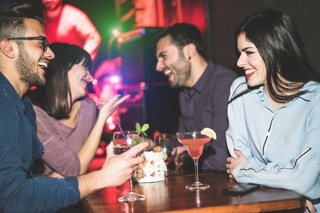 Serata Inaugurale all'Aria di Milano con Aperitivo e Dj-Set Serata Inaugurale all'Aria di Milano con Aperitivo e Dj-Set desktop picture