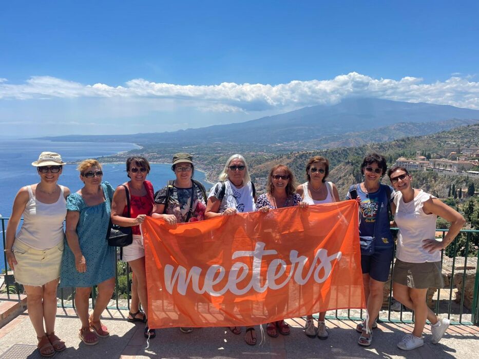 Viaggio di Gruppo in Sicilia Orientale: Catania, Etna e Spiagge del Sud Viaggio di Gruppo in Sicilia Orientale: Catania, Etna e Spiagge del Sud desktop picture