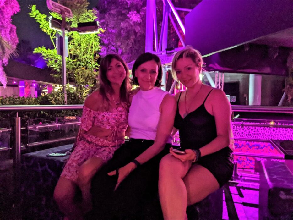 Apericena con Serata al JustMe di Milano Apericena con Serata al JustMe di Milano desktop picture