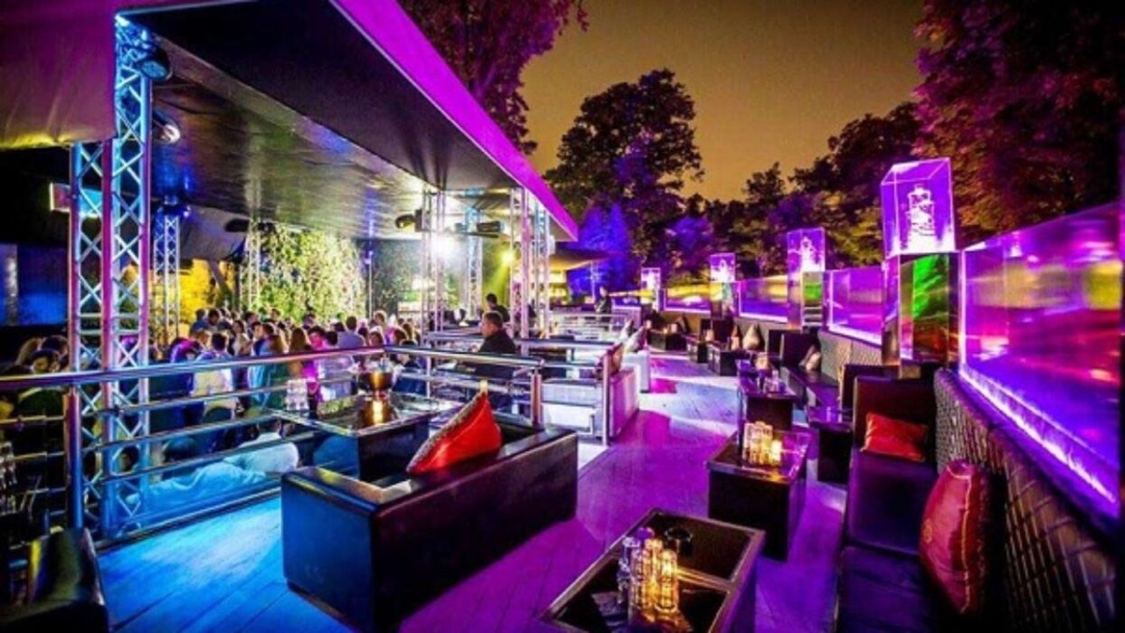 White Party al Just Cavalli di Milano White Party al Just Cavalli di Milano desktop picture