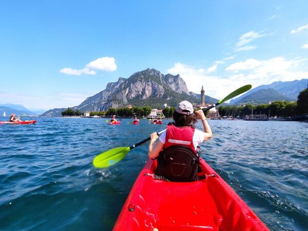 Event card Tour in Kayak tra il Lago di Como e i Monti Lecchesi cover image
