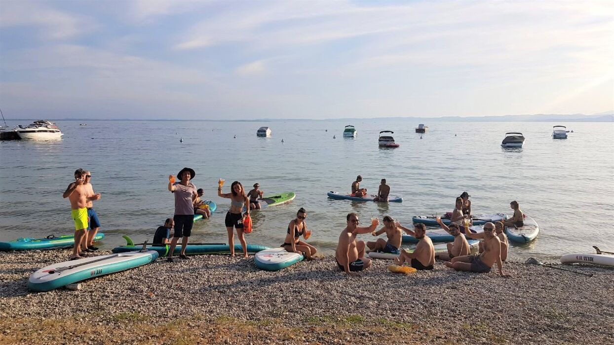 Giro in Sup a Bardolino con Aperitivo Giro in Sup a Bardolino con Aperitivo desktop picture