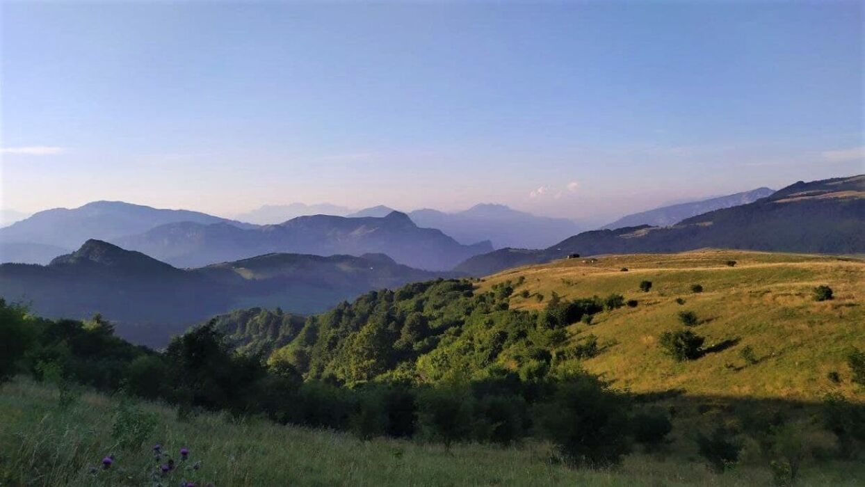 Camminata notturna sui Monti Lessini Camminata notturna sui Monti Lessini desktop picture