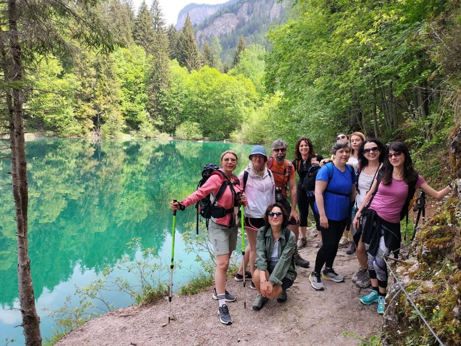 Incontriamoci al Lago di Tovel (con pernottamento) Incontriamoci al Lago di Tovel (con pernottamento) desktop picture
