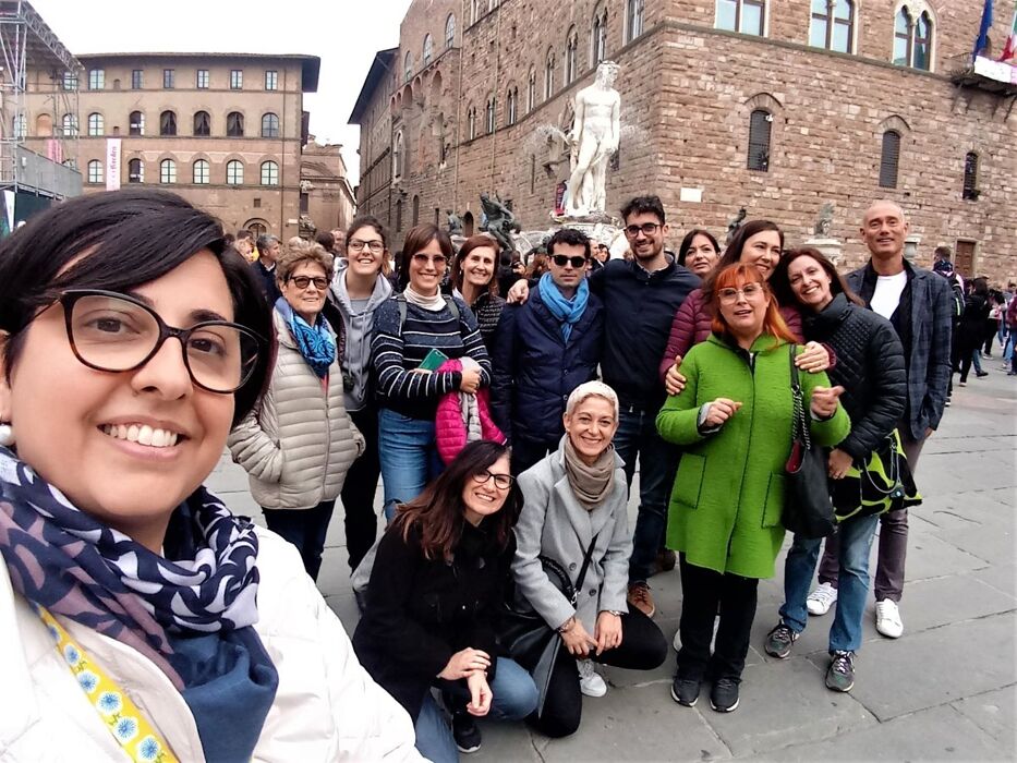 Passeggiata nel cuore di Firenze: la nascita del fiorentino Passeggiata nel cuore di Firenze: la nascita del fiorentino desktop picture