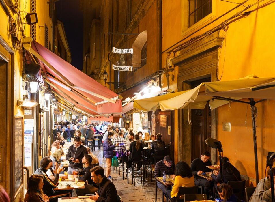 La Bologna dei Sensi: Tour Voluttuoso con Aperitivo La Bologna dei Sensi: Tour Voluttuoso con Aperitivo desktop picture