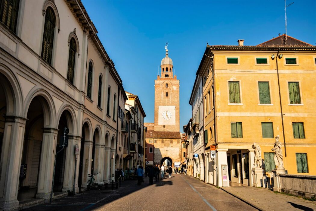 Caccia al Tesoro a Castelfranco Veneto, la Roccaforte di Treviso Caccia al Tesoro a Castelfranco Veneto, la Roccaforte di Treviso desktop picture