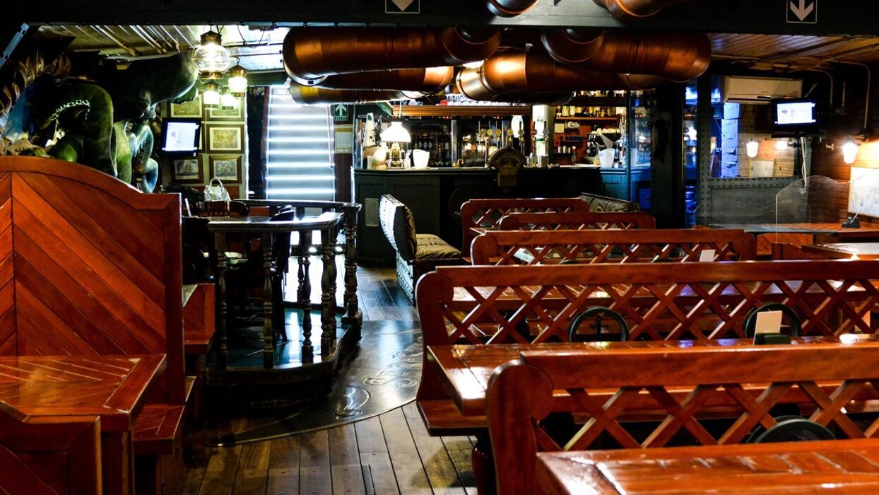 Festa dei Single: Cena in barca a Ferrara Festa dei Single: Cena in barca a Ferrara desktop picture