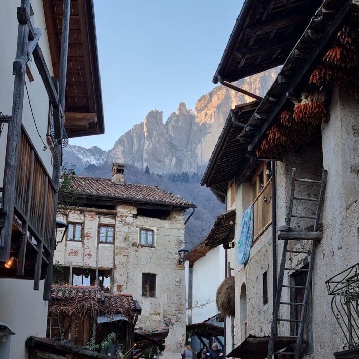 Passeggiata a Sant’Antonio del Pasubio: Il magico presepe di Bariola Passeggiata a Sant’Antonio del Pasubio: Il magico presepe di Bariola desktop picture