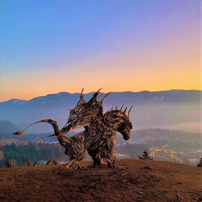 Il Drago di Lavarone alle luci del tramonto: Trekking ad Opera d'Arte Il Drago di Lavarone alle luci del tramonto: Trekking ad Opera d'Arte desktop picture