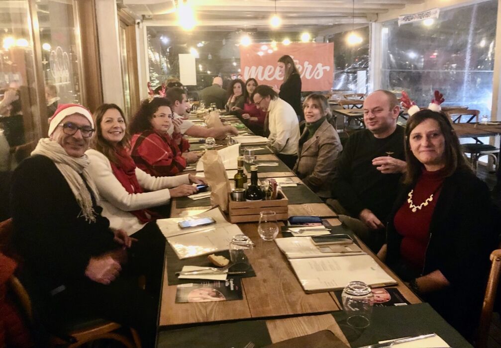 Pizzata natalizia in centro a Milano Pizzata natalizia in centro a Milano desktop picture