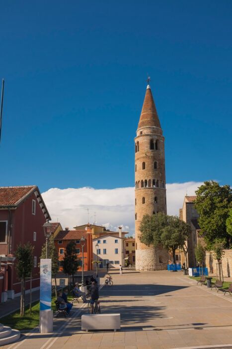 Passeggiata a Caorle: il borgo e la magia del Natale Passeggiata a Caorle: il borgo e la magia del Natale desktop picture