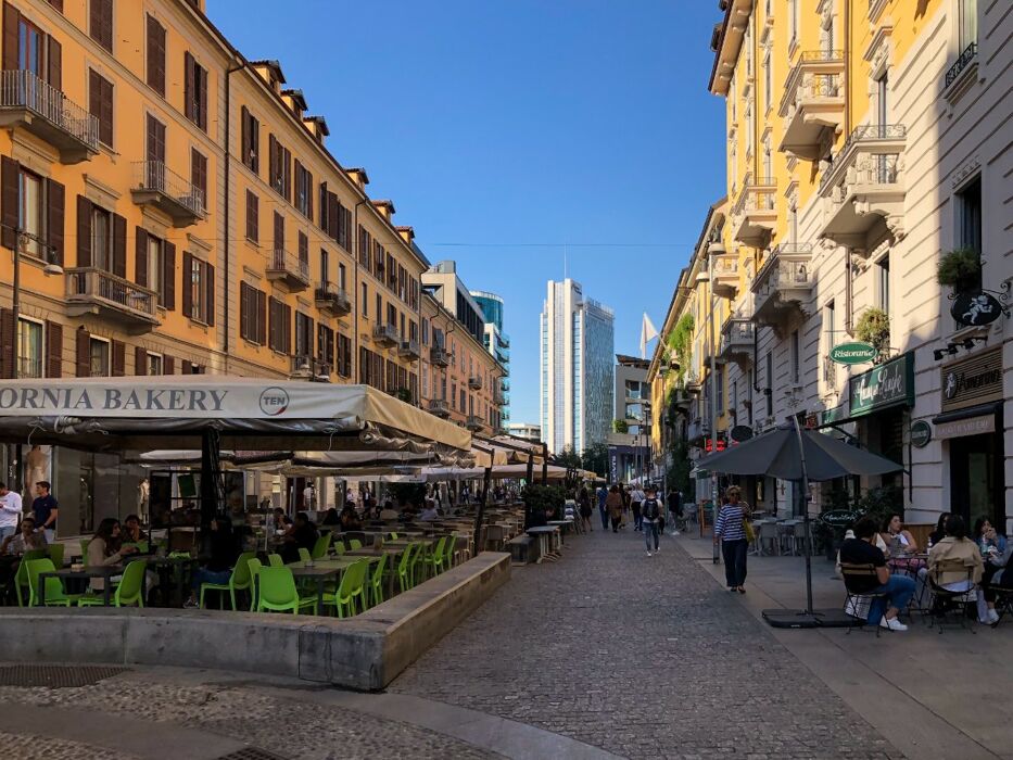 Tour guidato nel Quartiere Isola: tra curiosità e Street Art Tour guidato nel Quartiere Isola: tra curiosità e Street Art desktop picture