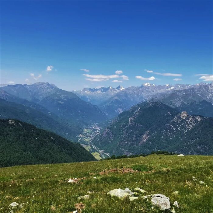 Trekking a Cima Mares: un balcone sul Canavese Trekking a Cima Mares: un balcone sul Canavese desktop picture