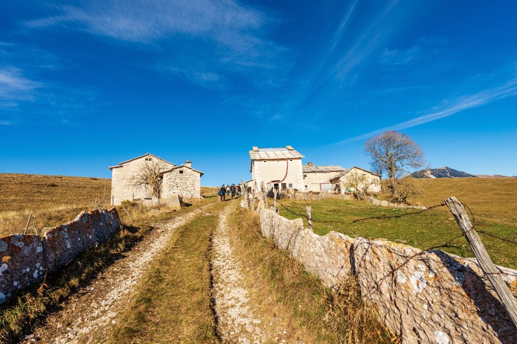 Val Marisa: Escursione con pranzo in agribirrificio Val Marisa: Escursione con pranzo in agribirrificio desktop picture
