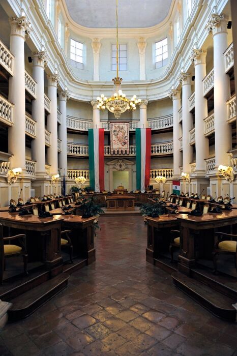 Reggio Emilia tra passato e presente: Tour da Borgo Emilio a Santa Croce Reggio Emilia tra passato e presente: Tour da Borgo Emilio a Santa Croce desktop picture