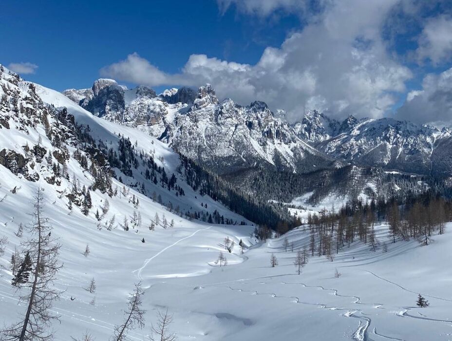 L'incontaminata Valle del Vanoi: Ciaspolata nel cuore del Lagorai L'incontaminata Valle del Vanoi: Ciaspolata nel cuore del Lagorai desktop picture