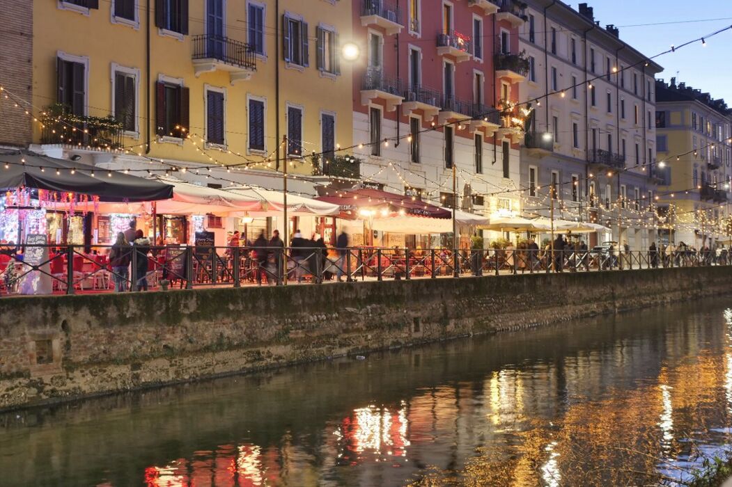 Apericena nel cuore dei Navigli Apericena nel cuore dei Navigli desktop picture