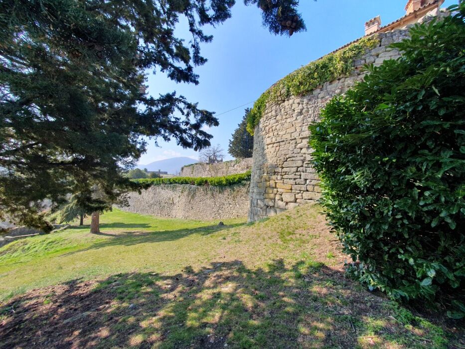 Passeggiata in Val Tidone alla scoperta della Rocca d’Olgisio Passeggiata in Val Tidone alla scoperta della Rocca d’Olgisio desktop picture