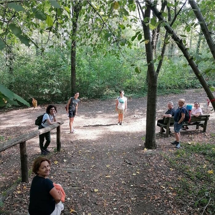 Incontro con psicologa: lezione di ecobenessere in natura Incontro con psicologa: lezione di ecobenessere in natura desktop picture