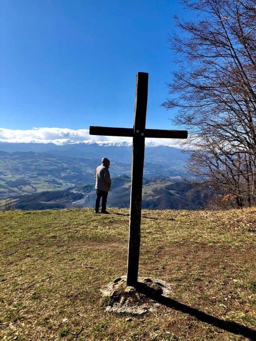 Trekking panoramico a Carpineti tra storia e natura Trekking panoramico a Carpineti tra storia e natura desktop picture