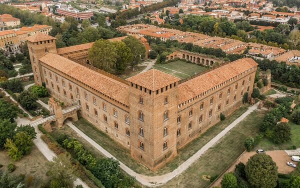 Event card Tour guidato al Castello Visconteo e ai musei civici di Pavia cover image