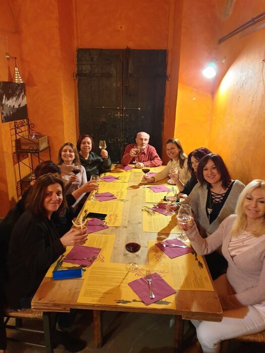 Festa della Donna: Apericena a Brescia Festa della Donna: Apericena a Brescia desktop picture