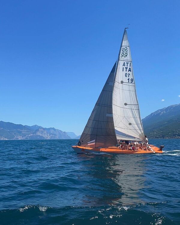 Event card Weekend sul Lago di Garda: Barca a Vela e Trekking cover image