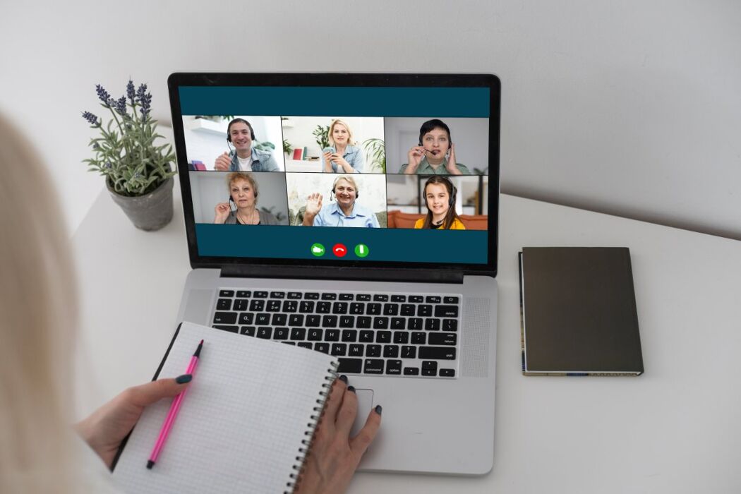 Incontro online con psicologa: imparare a vivere il presente Incontro online con psicologa: imparare a vivere il presente desktop picture