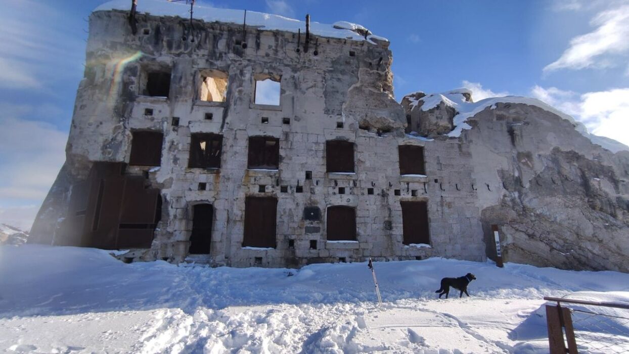Il Forte Vezzena: trekking tra i panorami più suggestivi del Trentino Il Forte Vezzena: trekking tra i panorami più suggestivi del Trentino desktop picture