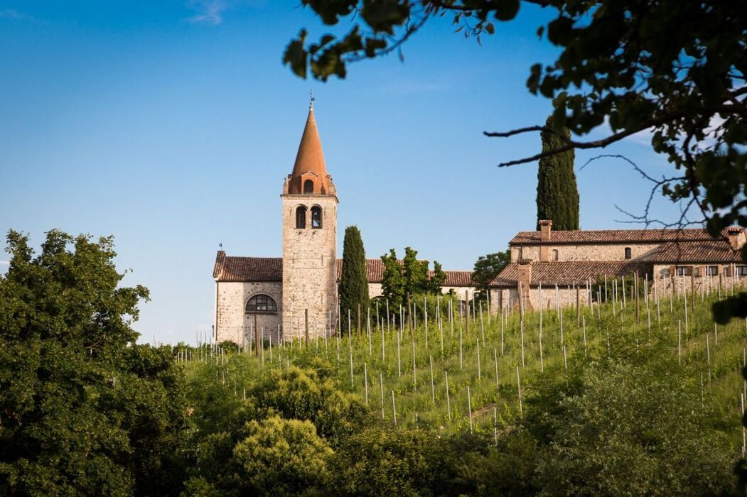 Escursione nel borgo di Torreglia con Degustazione Luxardo Escursione nel borgo di Torreglia con Degustazione Luxardo desktop picture