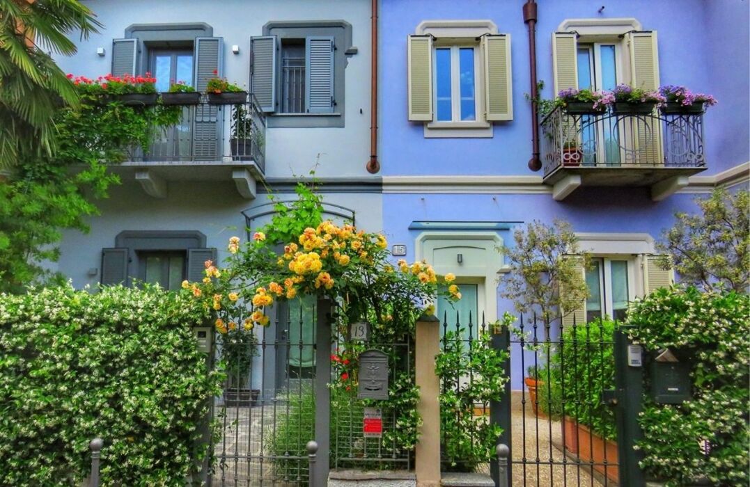 Visita guidata a Milano: il Quartiere Arcobaleno e Liberty Minore Visita guidata a Milano: il Quartiere Arcobaleno e Liberty Minore desktop picture