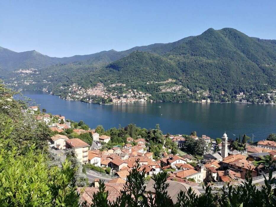 Trekking tra panorami mozzafiato: Moltrasio e Cernobbio Trekking tra panorami mozzafiato: Moltrasio e Cernobbio desktop picture