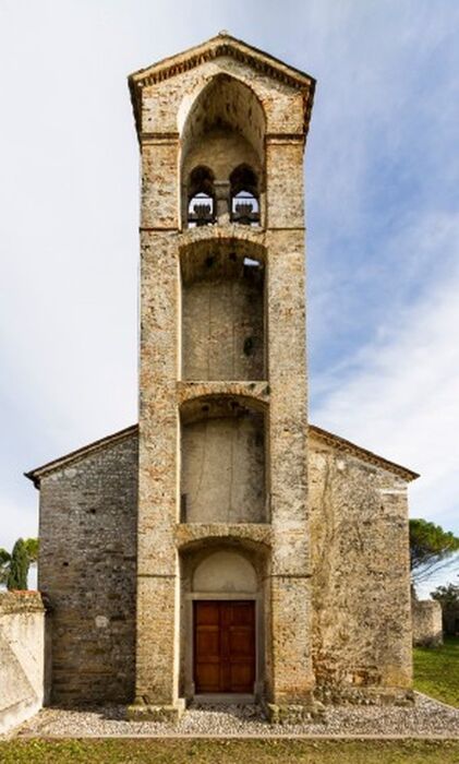 Tour tra le bellezze di Santa Maria la Longa Tour tra le bellezze di Santa Maria la Longa desktop picture